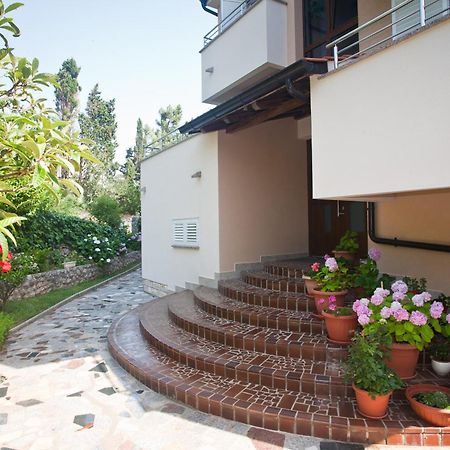 Bed&Breakfast Mario Krk Town Exterior foto