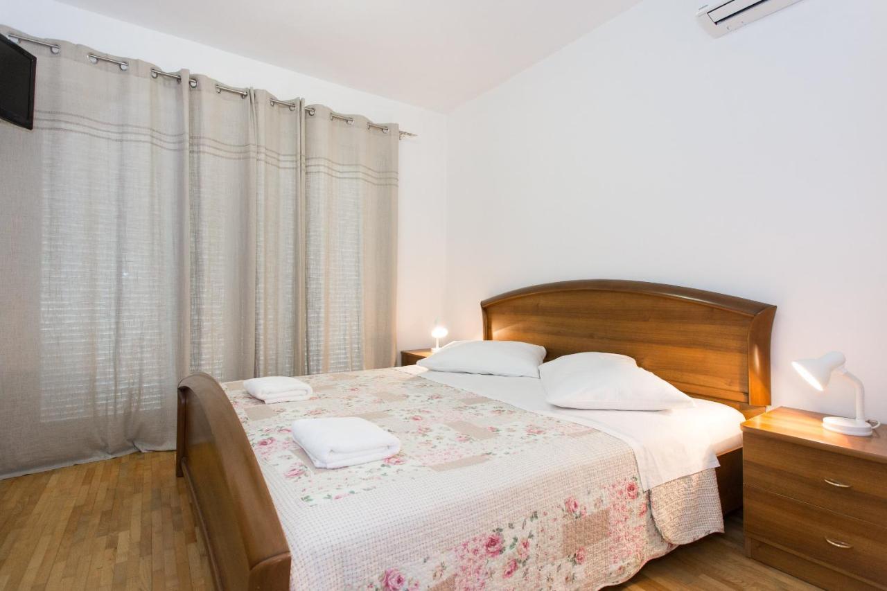 Bed&Breakfast Mario Krk Town Exterior foto